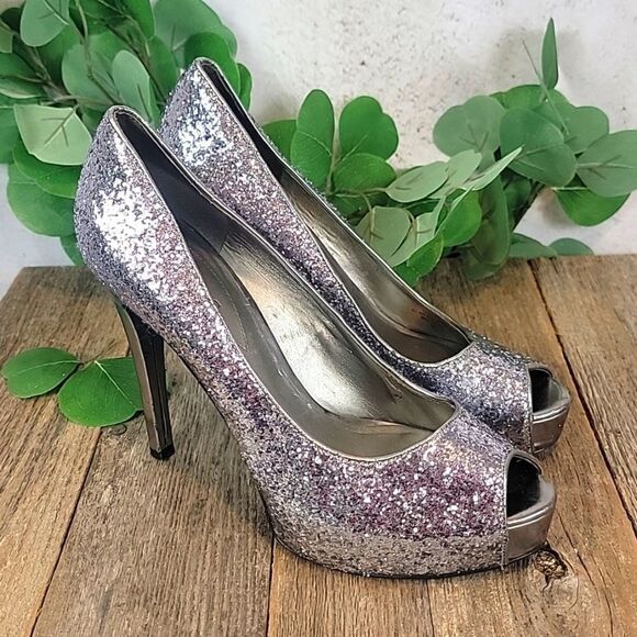Guess Patches silver glitter platform pump Women's Size 8M - Picture 1 of 12
